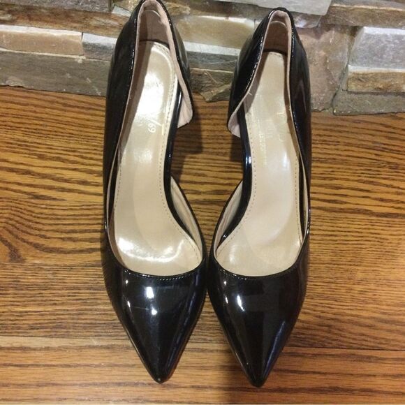 19V69 ITALIA Hells Sandals - Picture 2 of 8